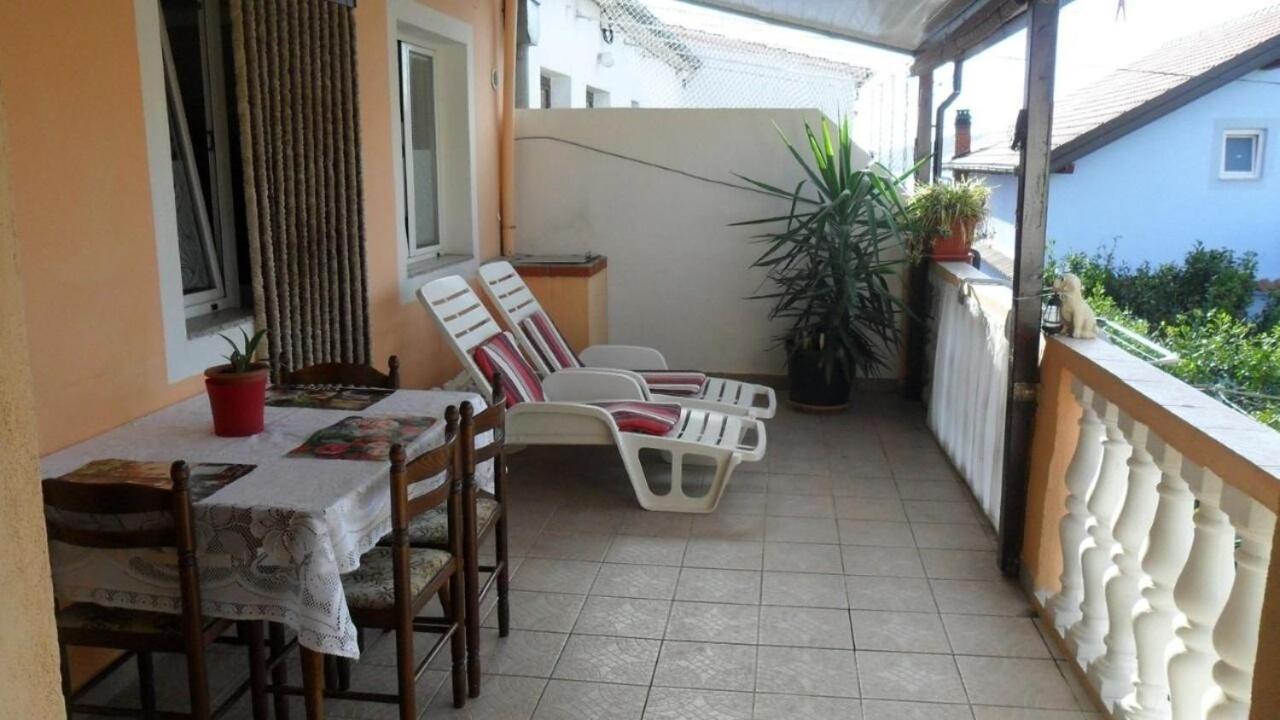 Apartment Ralje Сали Экстерьер фото